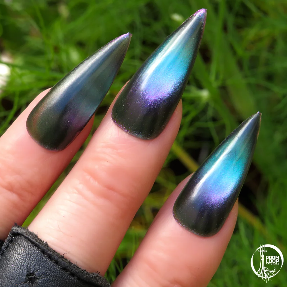 POOL MOOD - Green Teal and Violet High Contrast Magnetic Nail Polish product image (10)