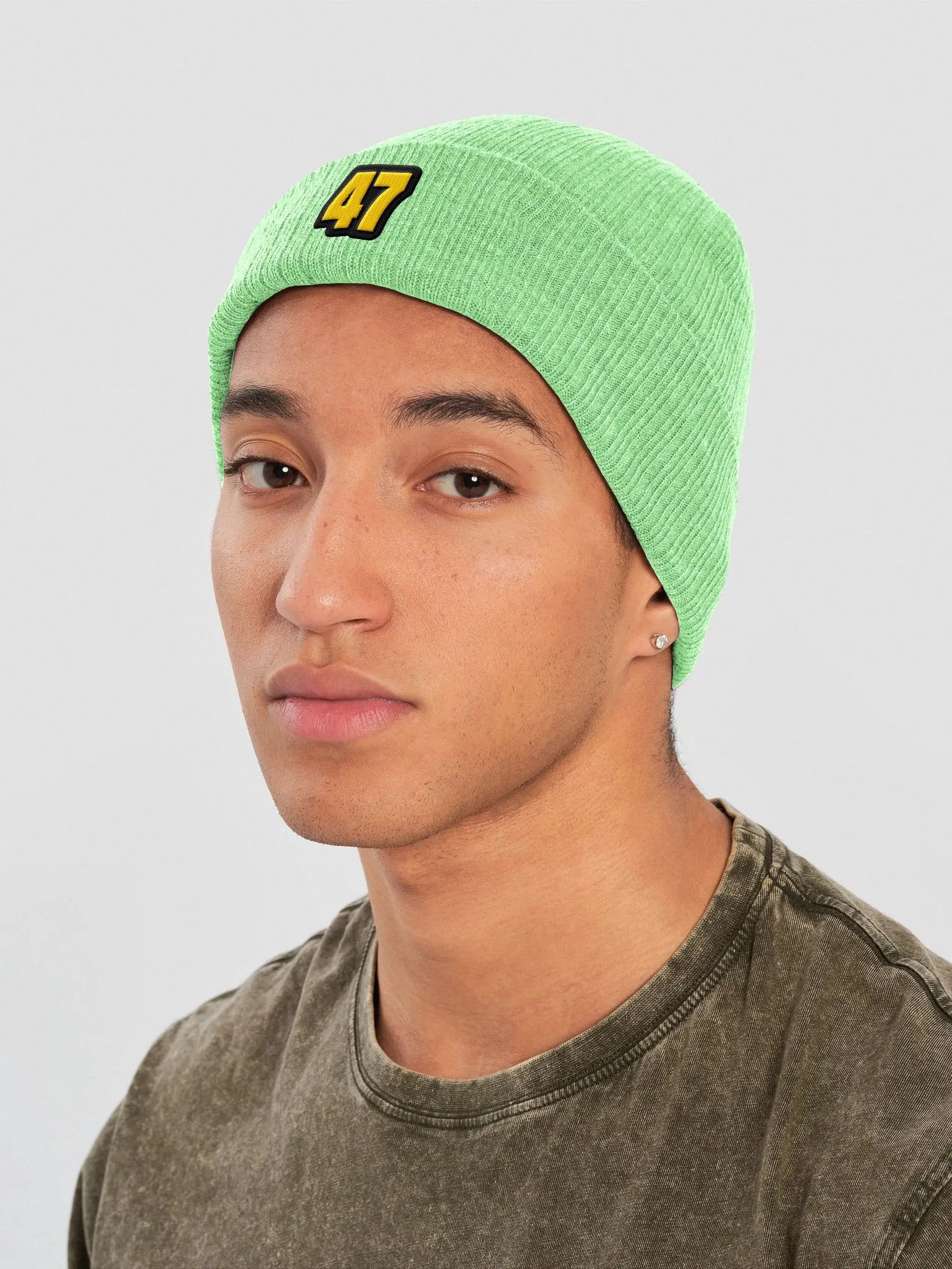 Beanie 47 product image (23)