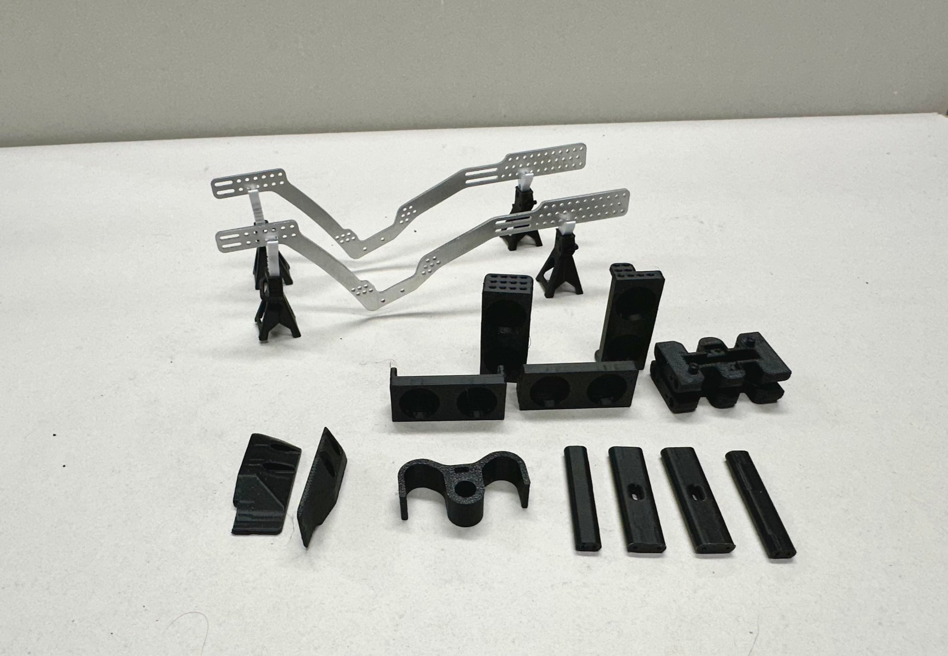 Survivor Chassis Kit product image (1)