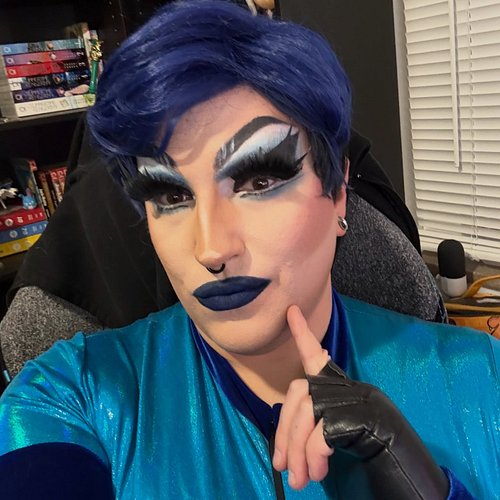 Thank you again to everyone who came out to The Roople last night! It was a blast I’m largely just waking up from now!
Face: ...