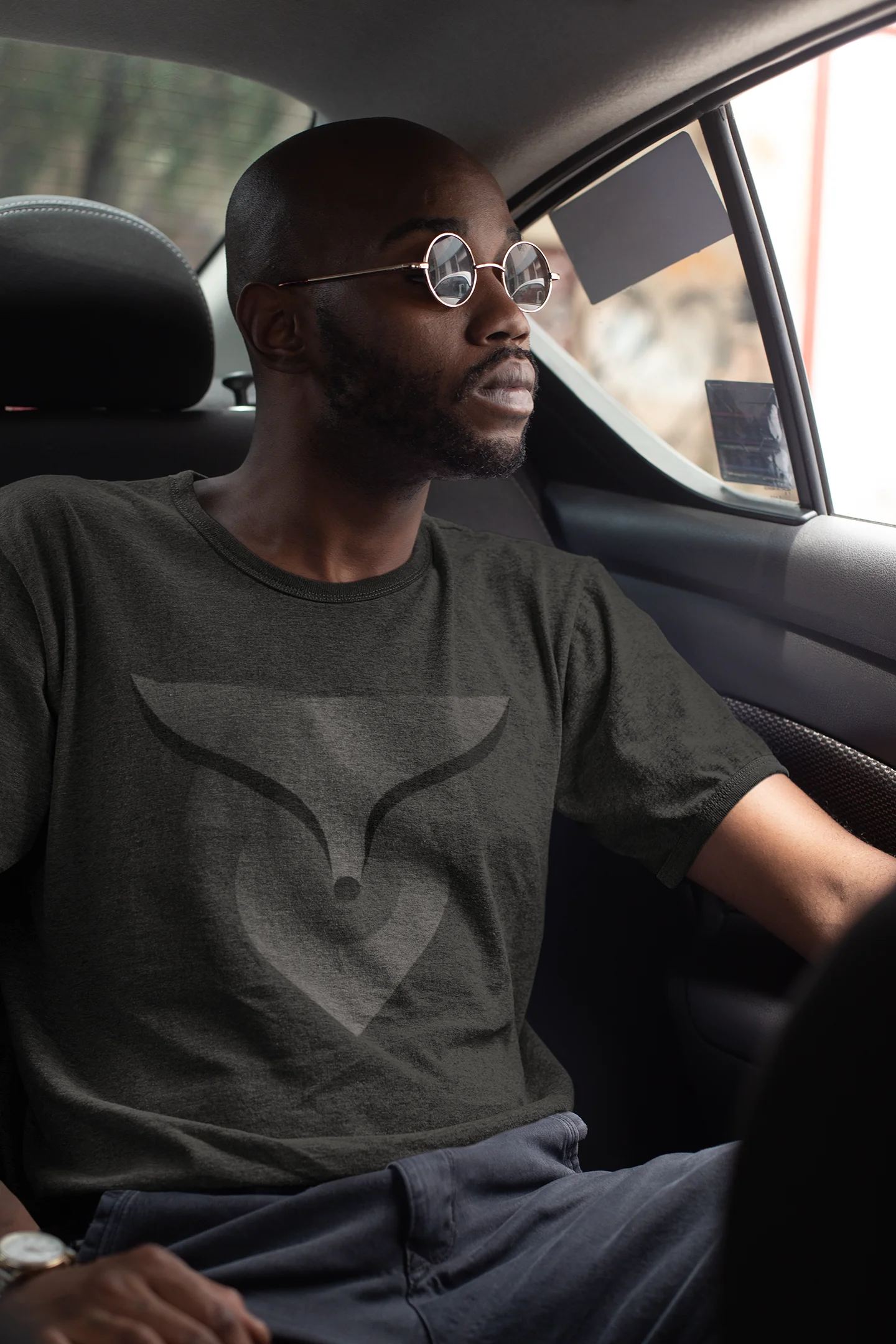 foXnoMad Logo Vintage Tee (Matte Black) product image (7)