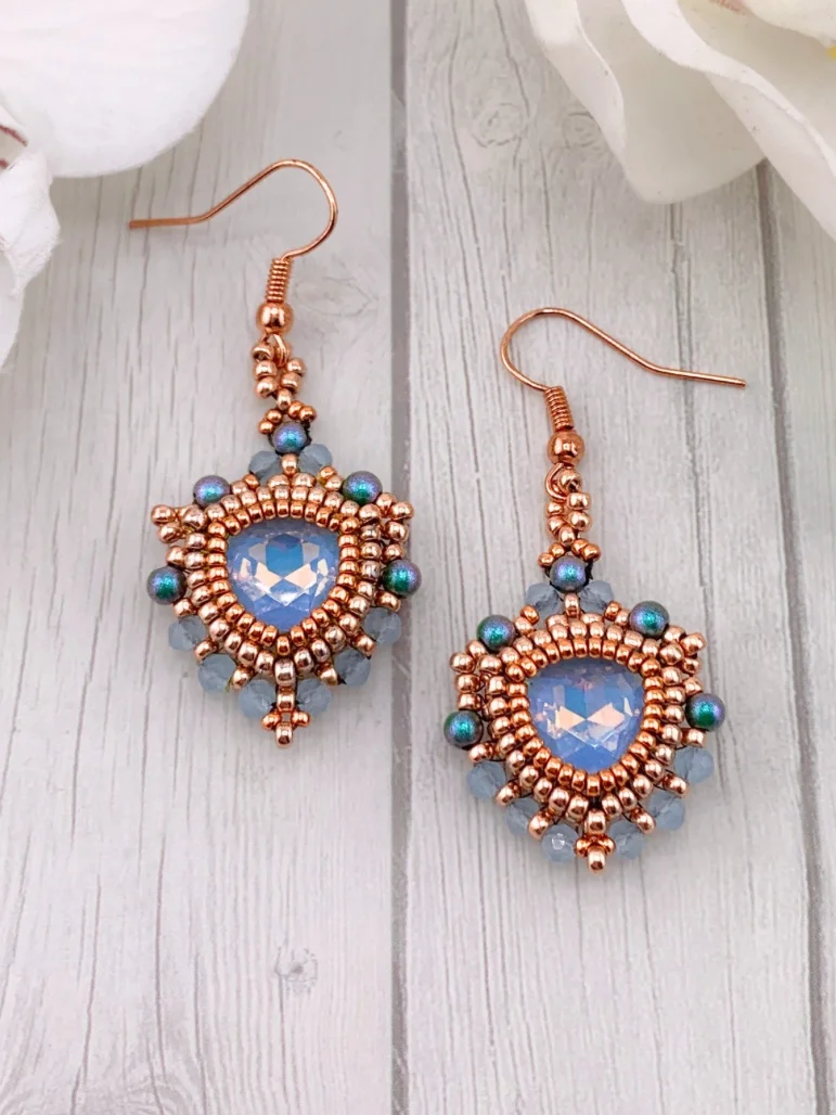 Beading Pattern - Trillion Glow Crystal Earrings product image (1)