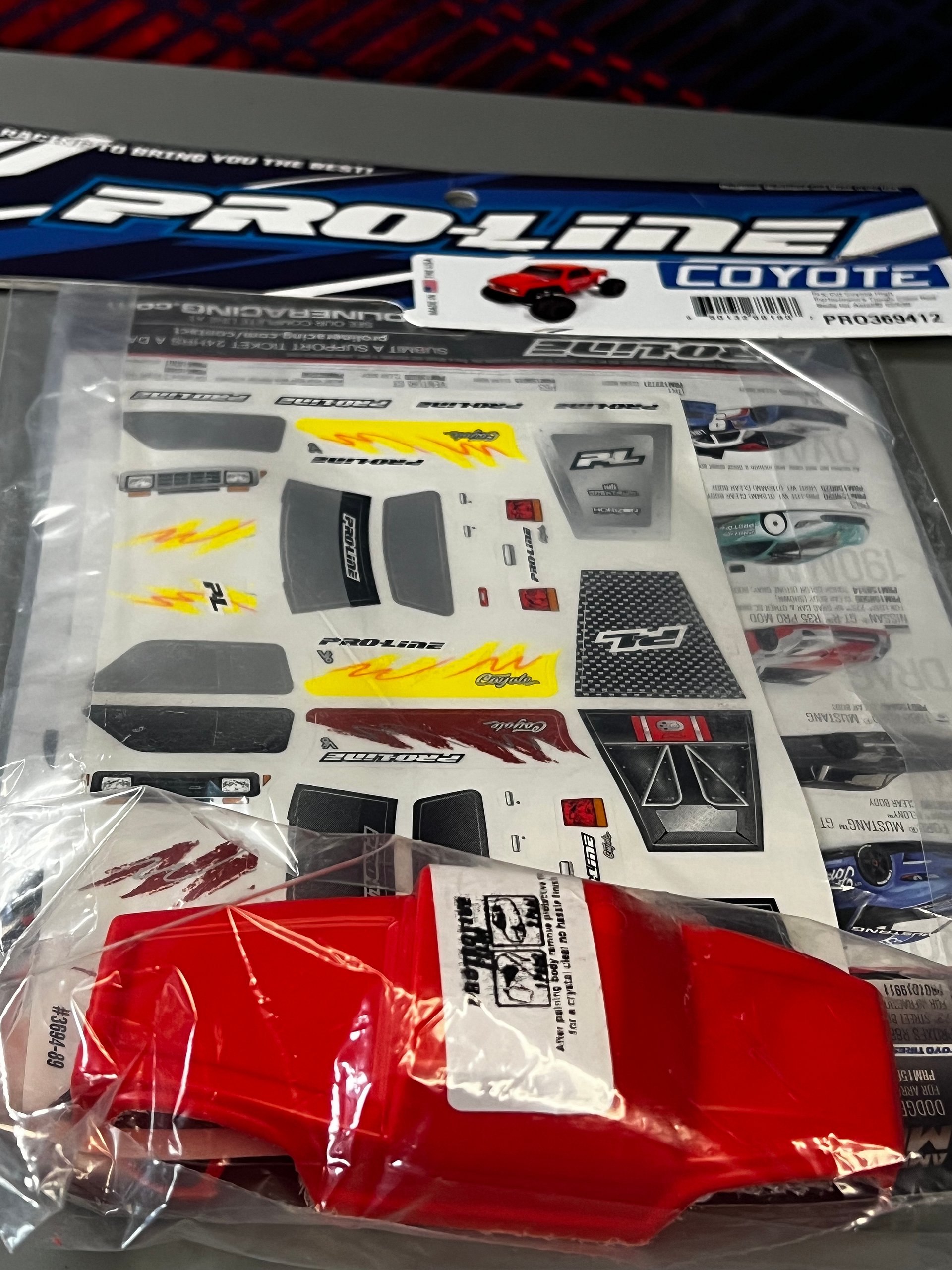 Axial SCX24 Jeep Wrangler JLU & Extras product image (10)