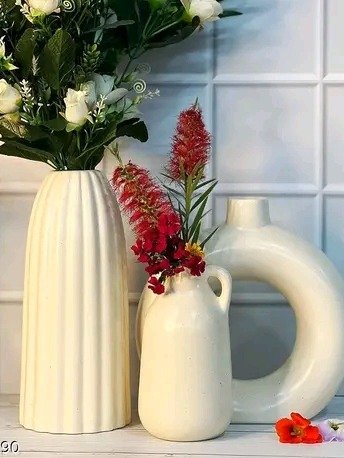 Attractive Vases product image (2)