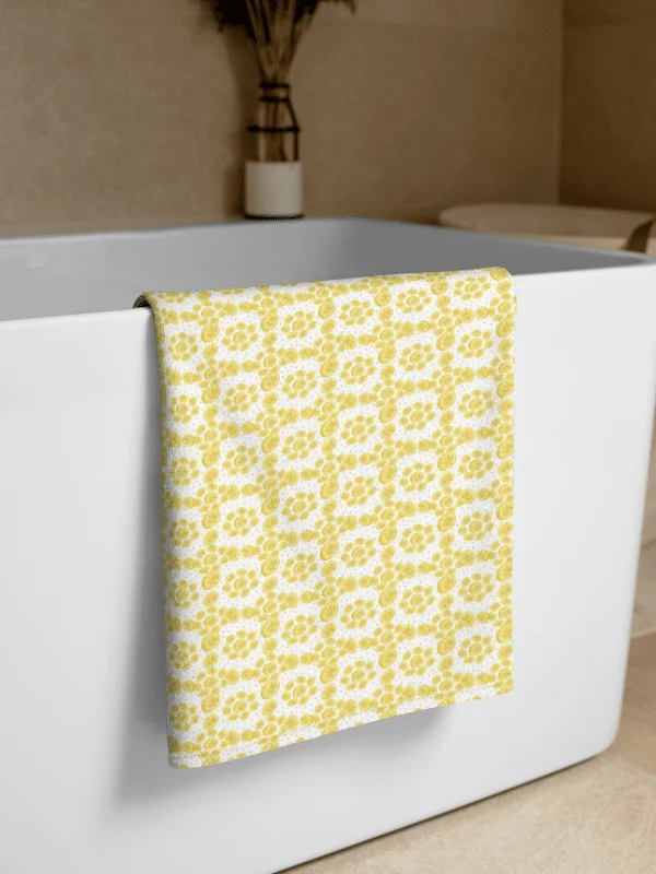Citron Circle – Beach Towel product image (2)