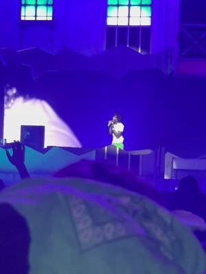 Just lonely child #yb #minnesota #targetcenter 