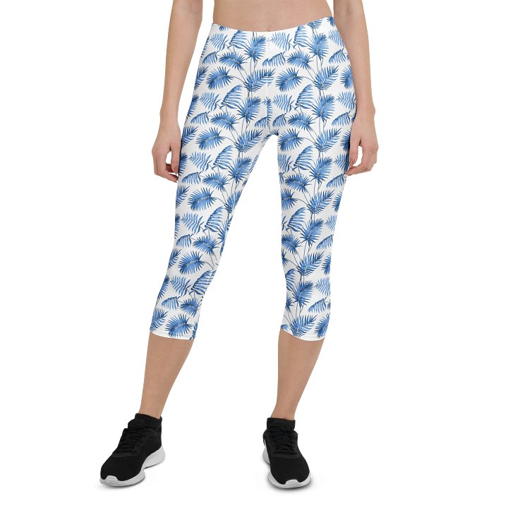 Stylish Fern Fusion Custom Capri Leggings for Everyday Wear product image (1)