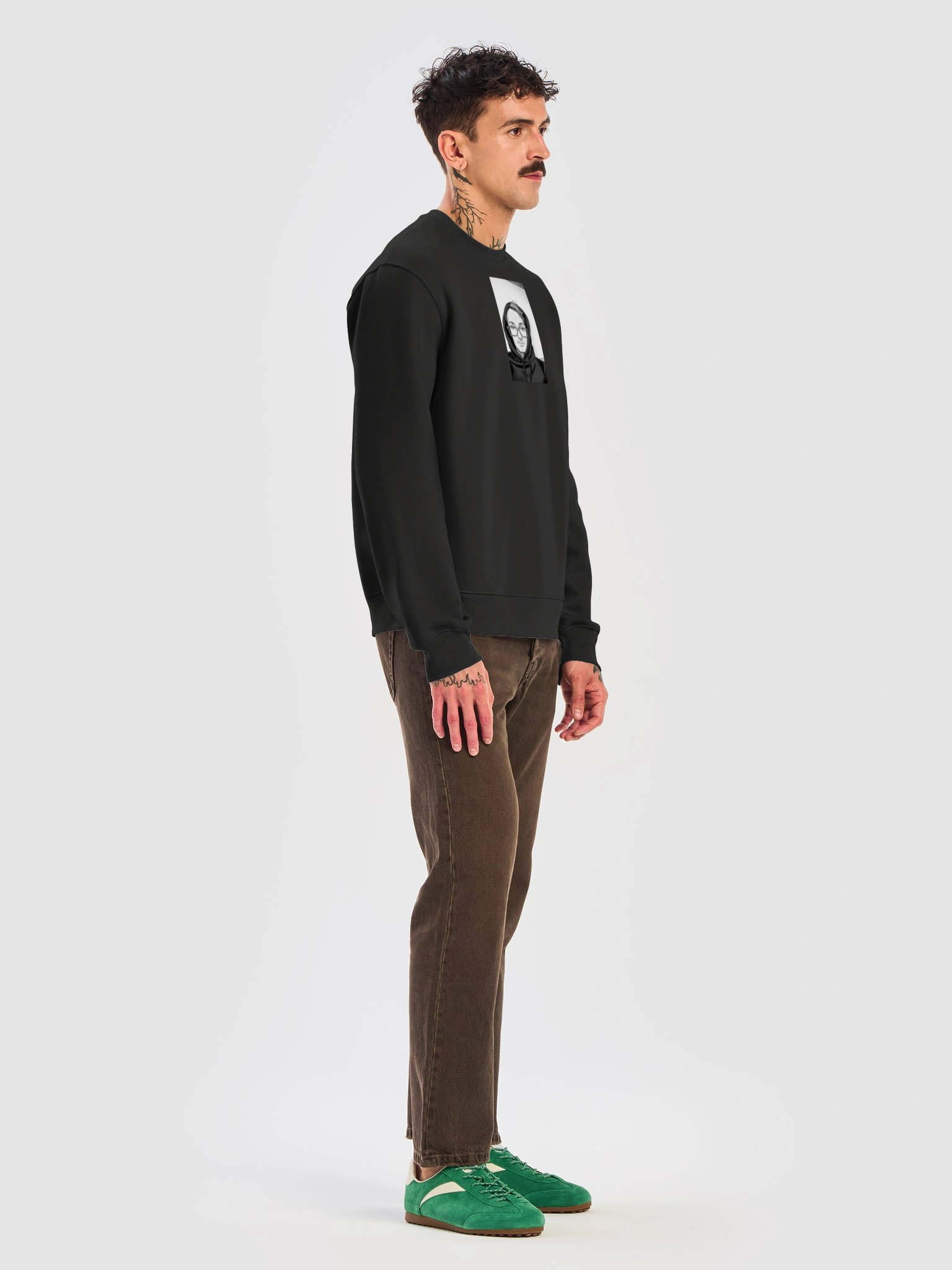 itssCSChris Black and White Cartoon. Oversized SweatShirt product image (48)