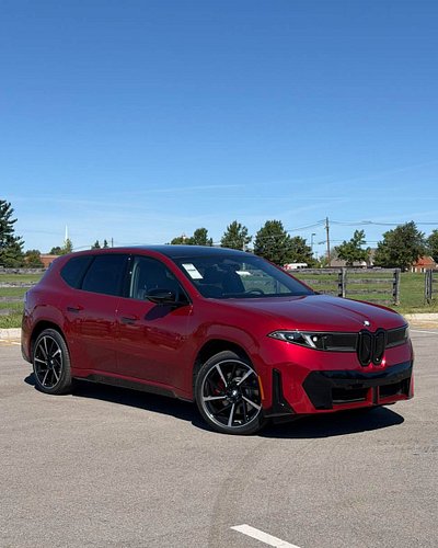 Neue Klasse BMWs have arrived in the US, and we just spent some time with the NEW 2027 BMW iX3! This radical new model pairs ...