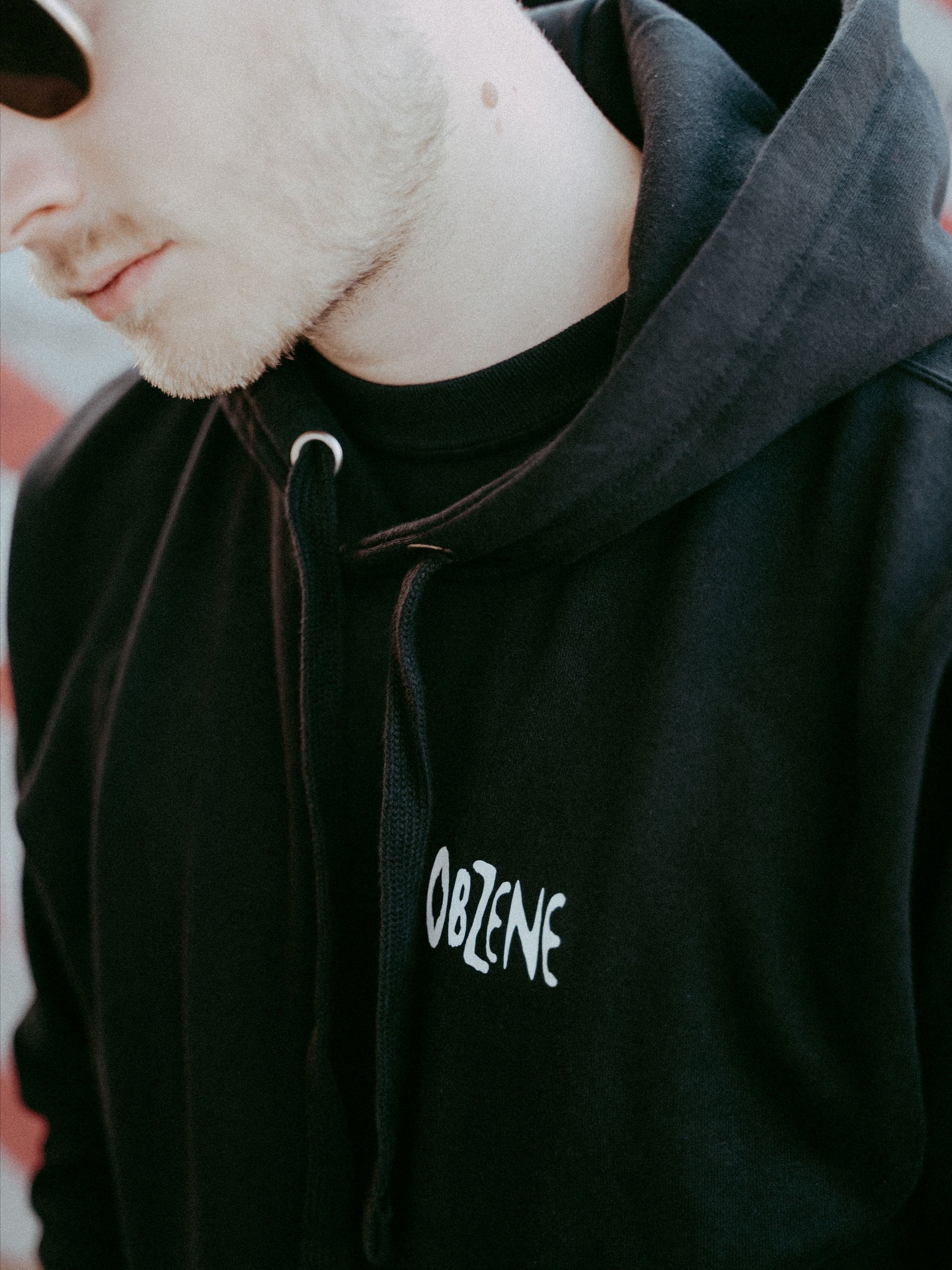 BLACK HOODIE LEGACY LOGO product image (2)