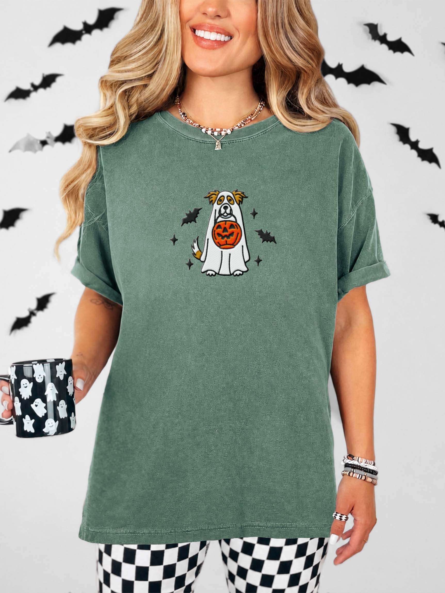 Halloween Border Collie(Brown & White) Embroidered T-Shirt product image (2)