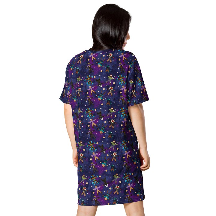 Dreamscape Oversized T-Shirt product image (2)