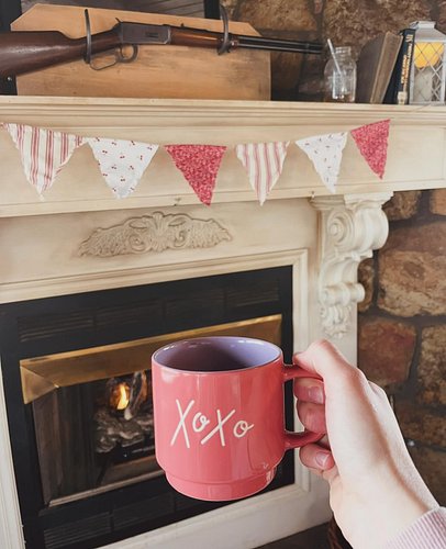 Love is in the air and so is the aroma of fresh roasted coffee☕️ 

What are you gifting your Valentine this year? Coffee is t...