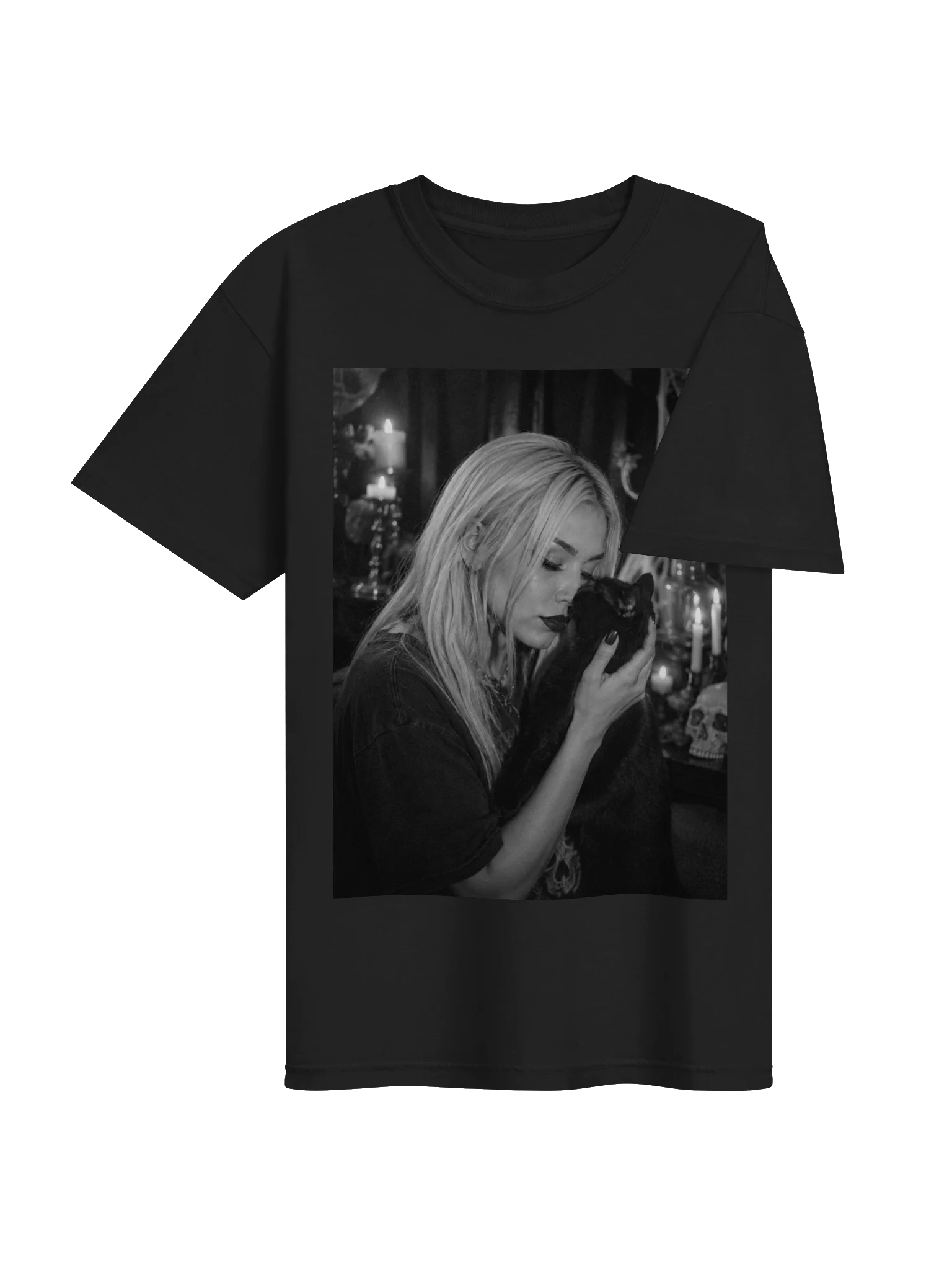 Chiara With Black Cat Tee product image (4)