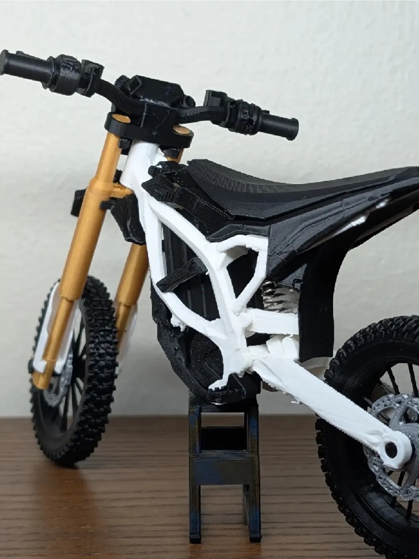 Mini Surron Ultra Bee product image (2)