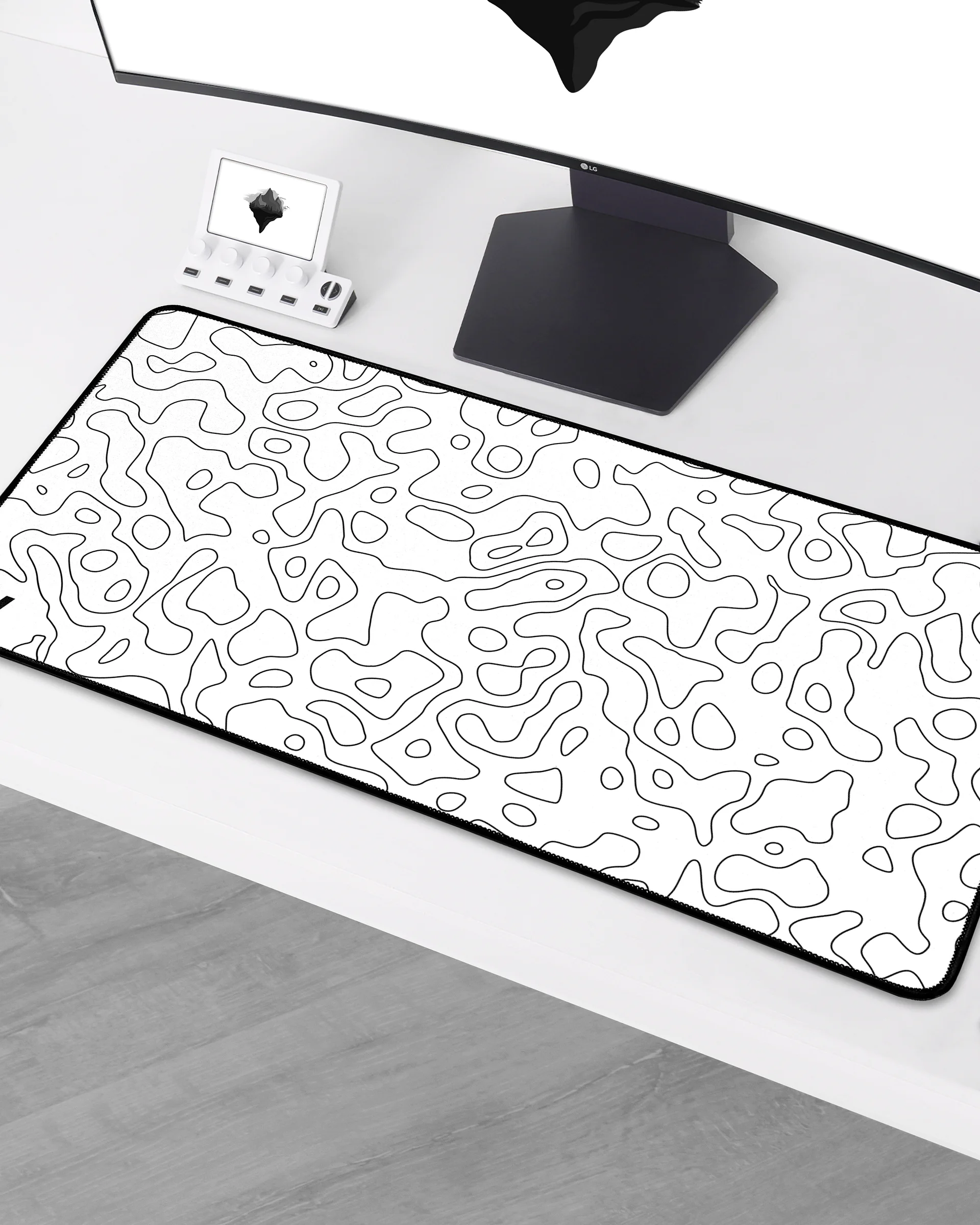 SNOW TOPO product image (1)