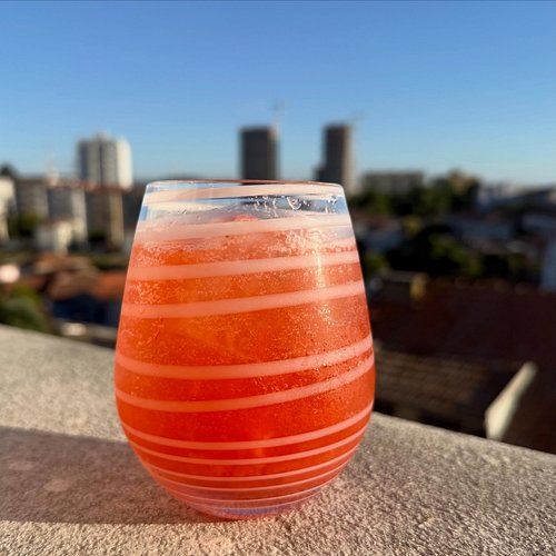 Midsummer margarita for #cliffhangersandcocktails podcast recording is a happy today. 

#felizano2026 #elsanoincrível