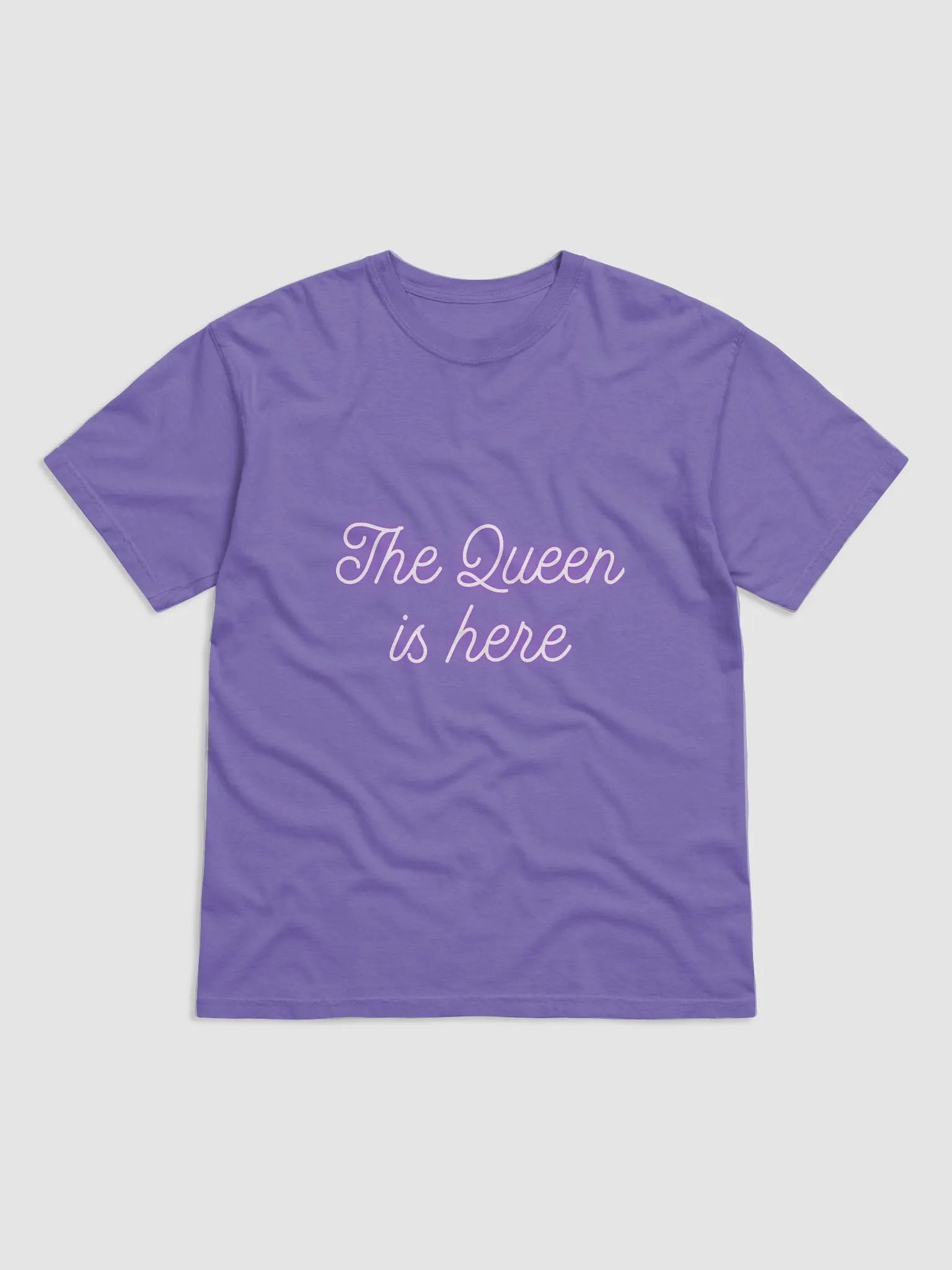 The queen is here product image (1)