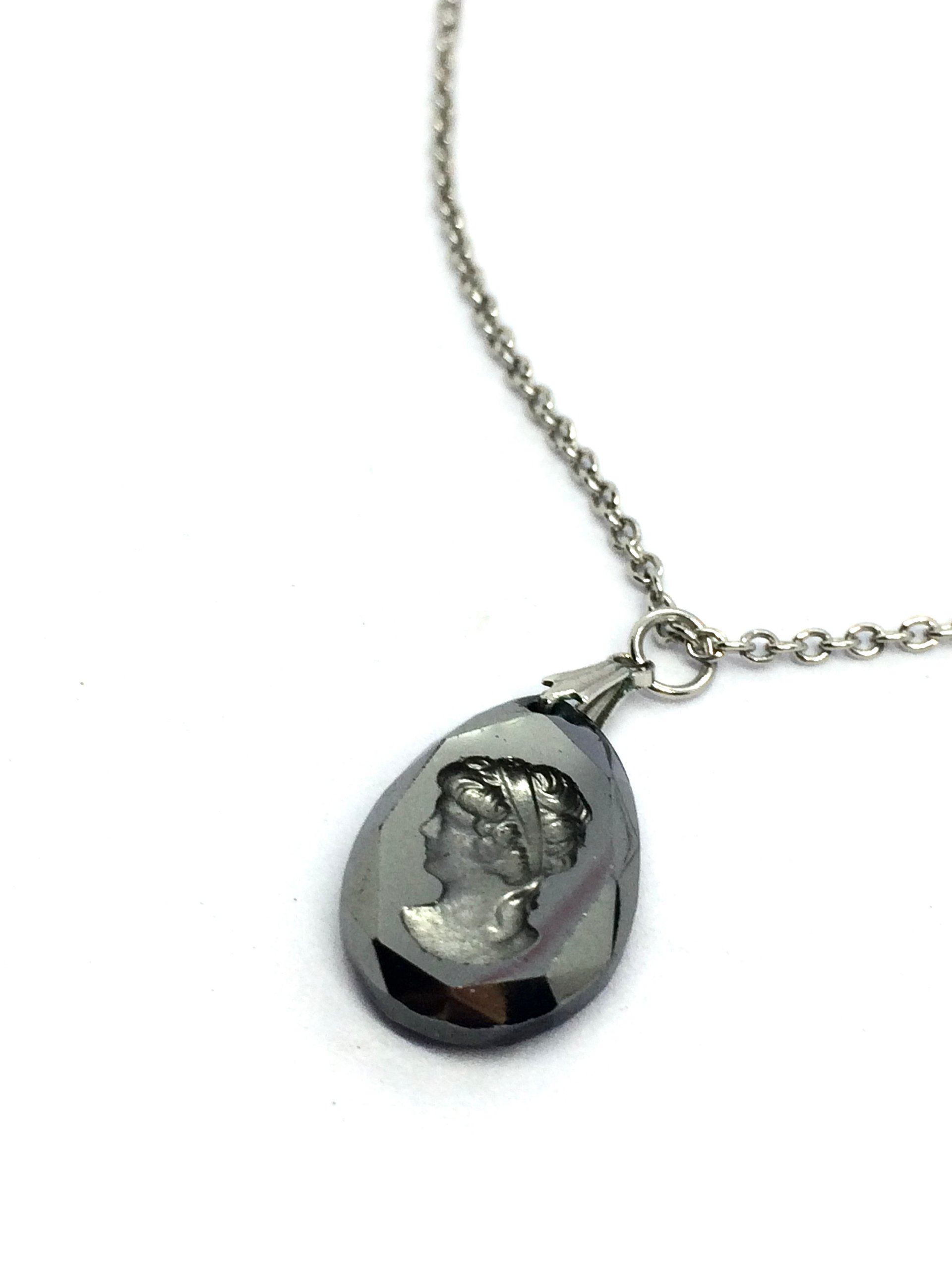 The Modern Muse Necklace product image (7)