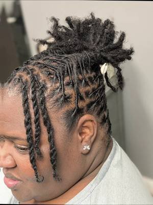 Book your appointment today so we can loc u in #atlsalon #naturalhair #loctician 
