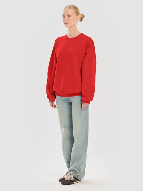 Photo showing Gildan Classic Crewneck Sweatshirt