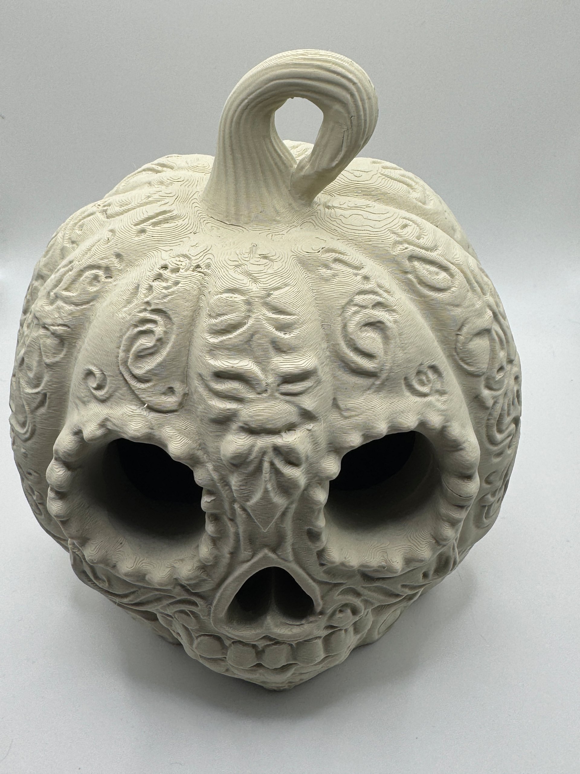 Embezzled candy skull product image (2)