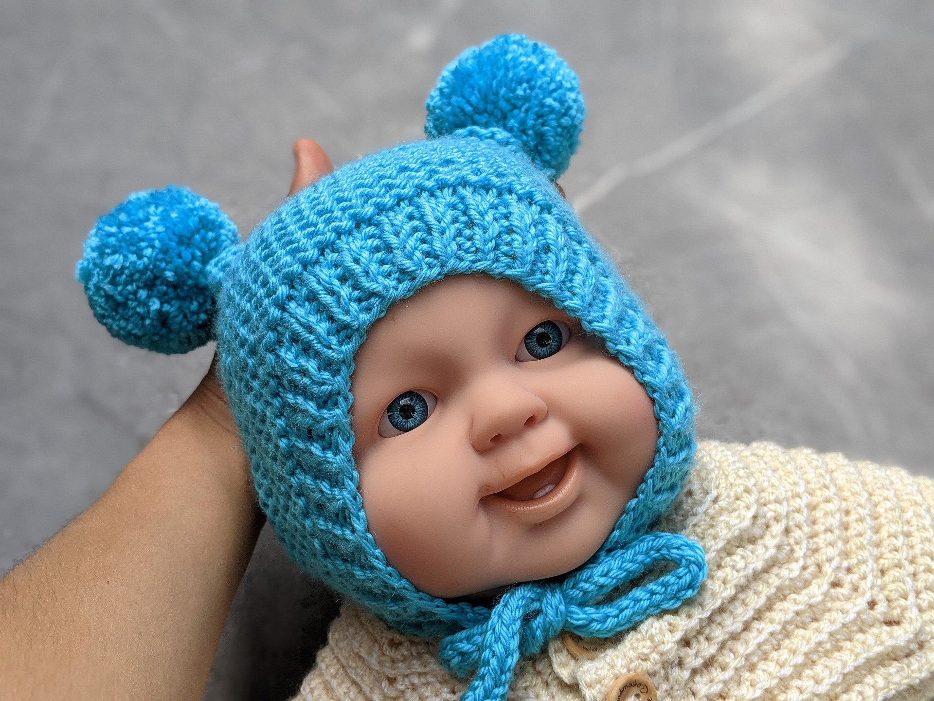Baby Knit Bonnet Pattern with Chin Straps product image (4)