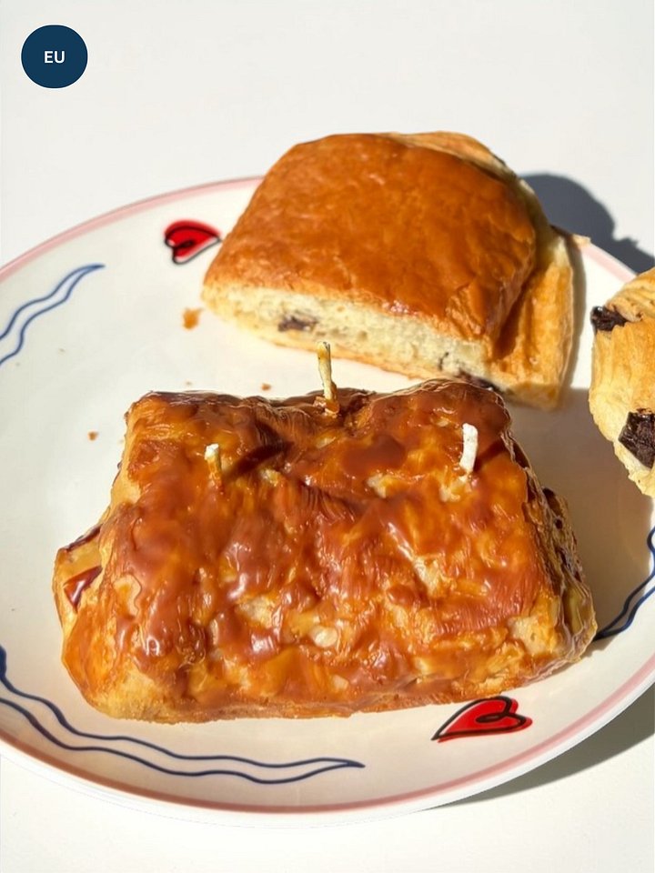 Pain au Chocolat Candle product image (2)
