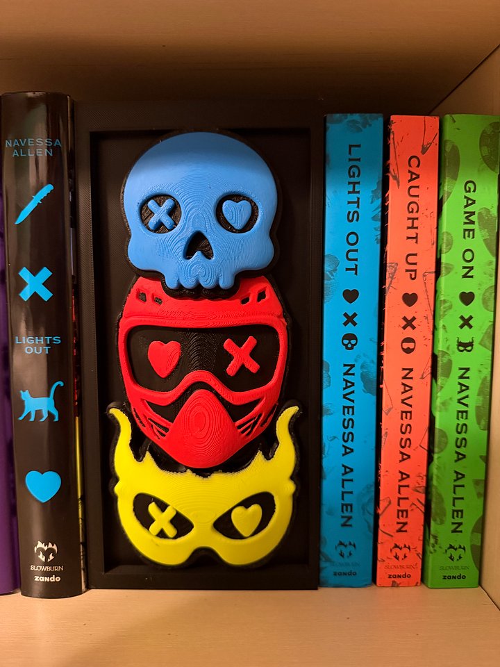 Lights Out Book Nook product image (1)
