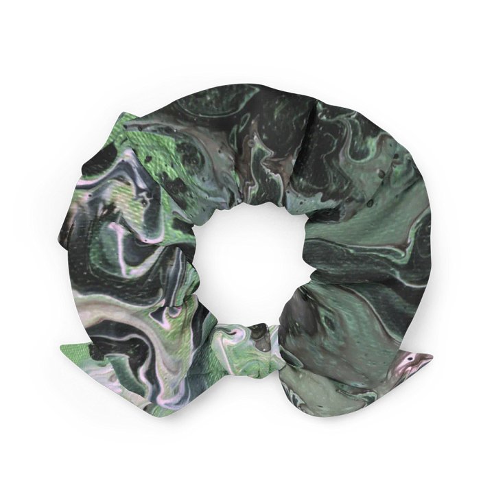 Metallic Green Fluid Acrylic Scrunchie product image (2)