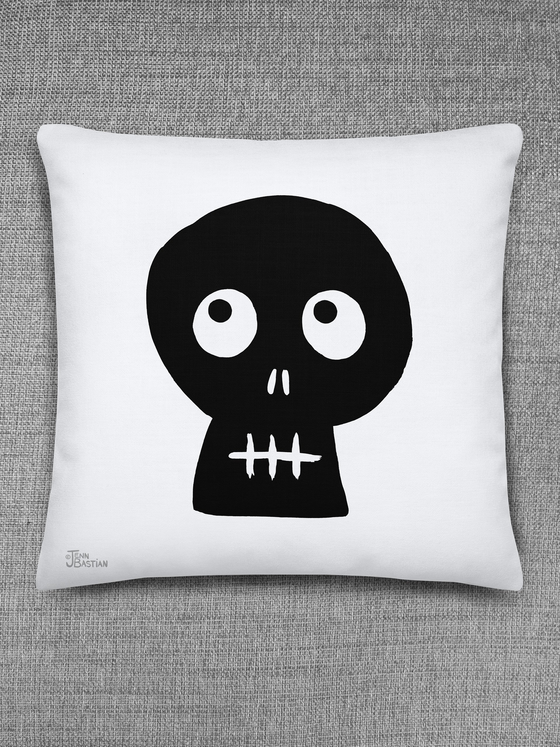 THROW PILLOW - DOUBLE-SIDED SKULL 03 product image (2)