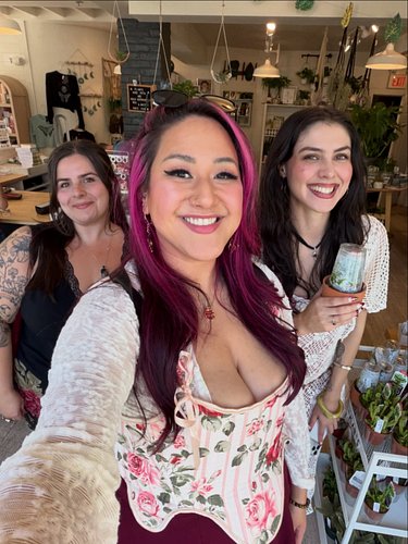 To think that last year around this time, these witches were strangers to me and now this weekend we are putting on a Katabas...