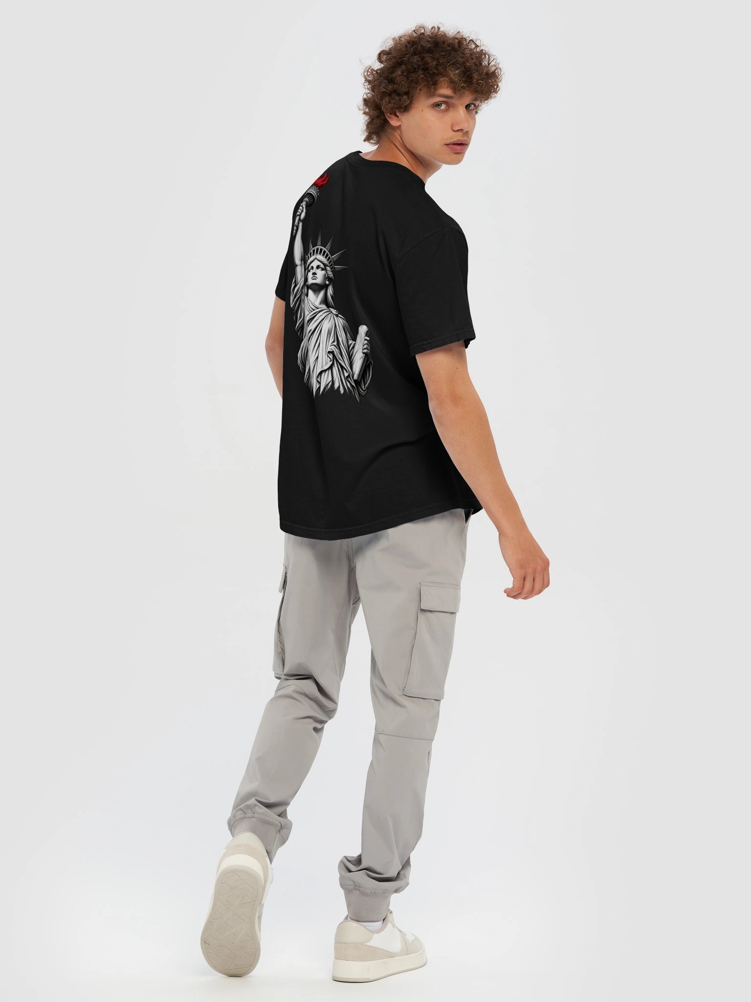 The Born Free Statue of Liberty T-Shirt product image (8)