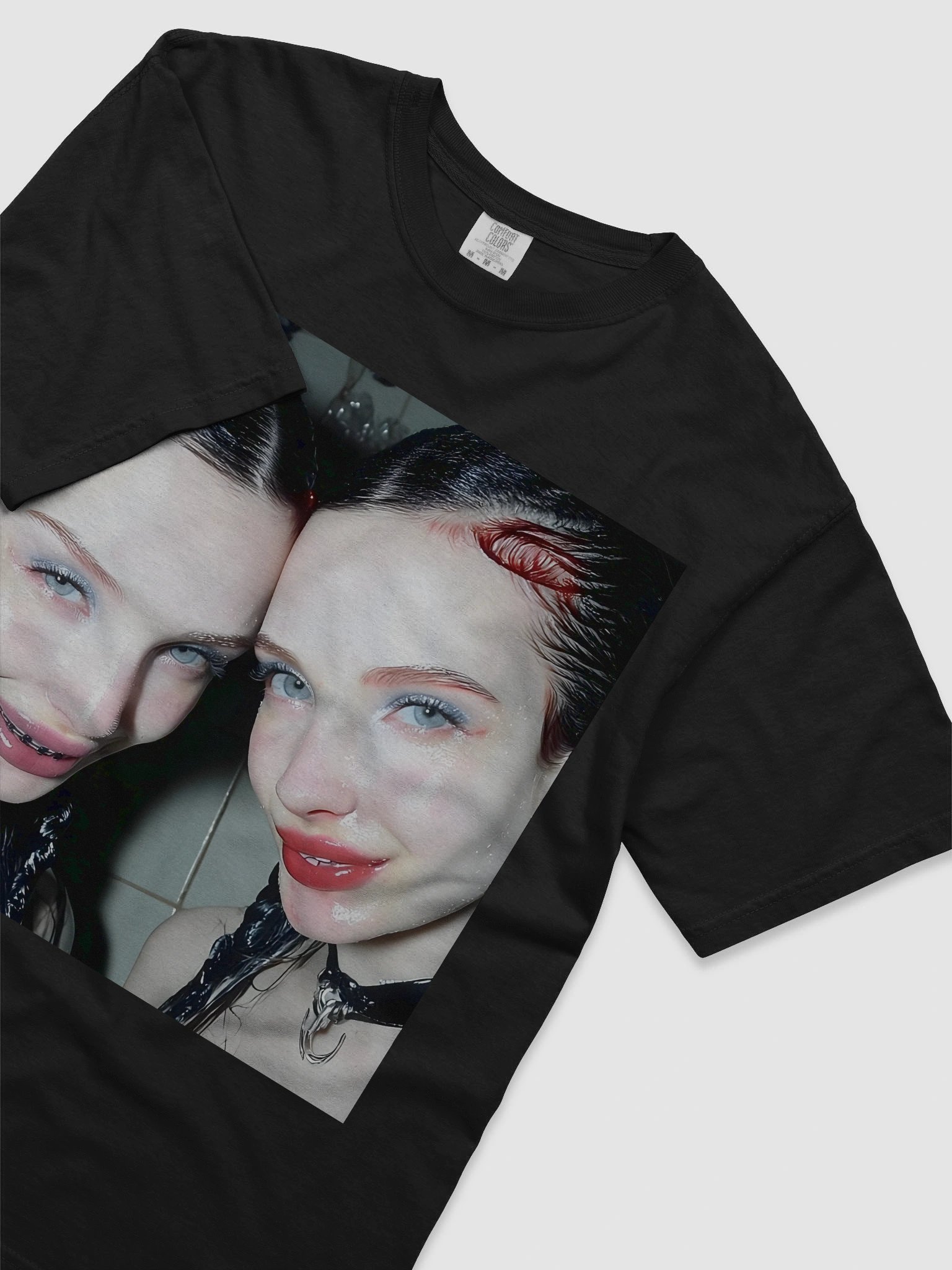 SISTER 001 - TSHIRT (M) product image (5)