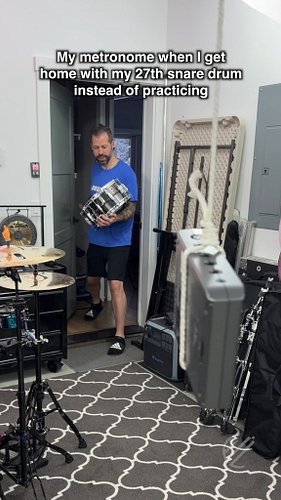 That new snare will make me a better drummer tho
.
#drums #everythingwitheric #ericlovley #drummer #musician