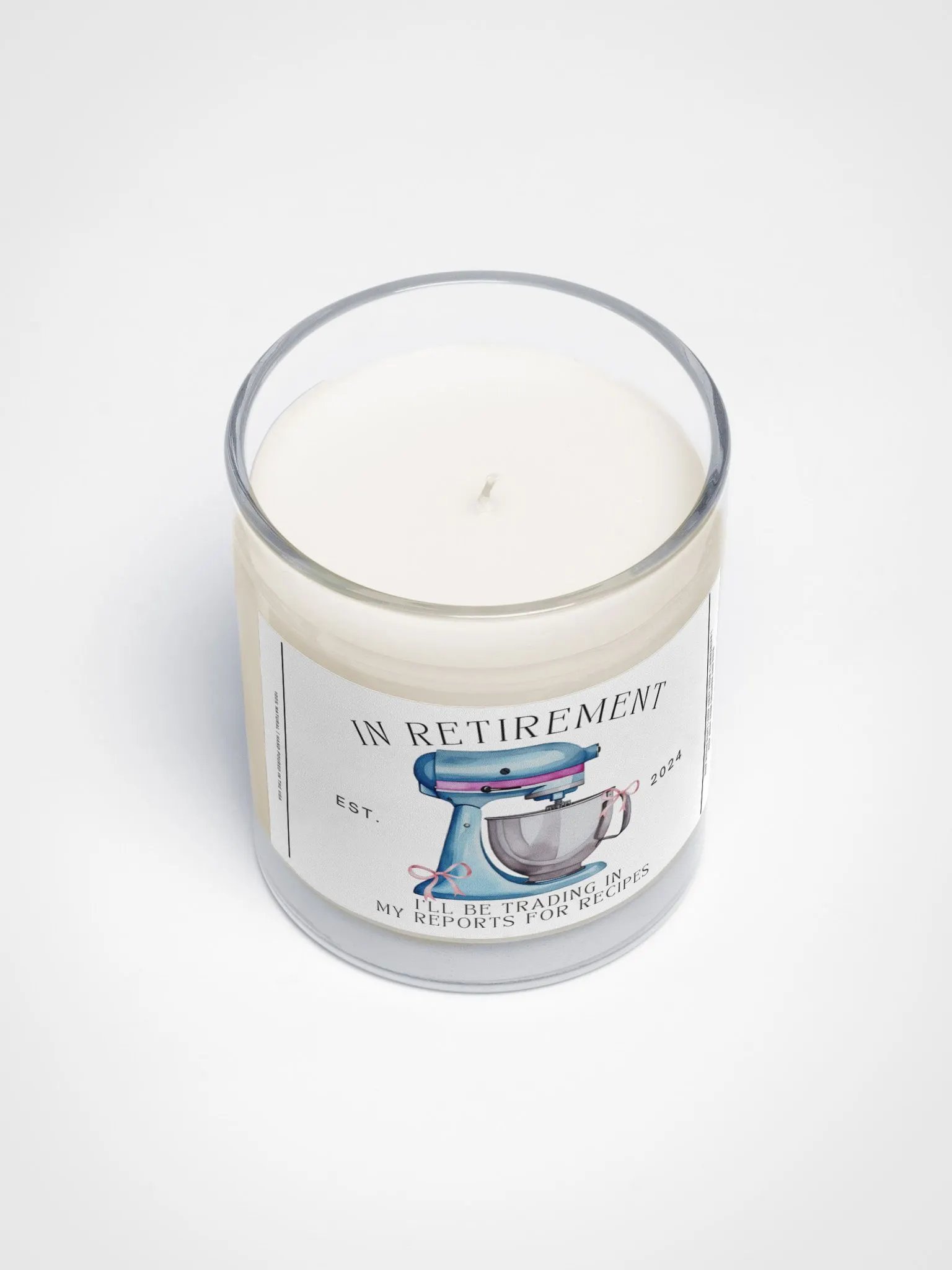 Personalized retirement gift for a baker - Soy wax vegan candle product image (4)