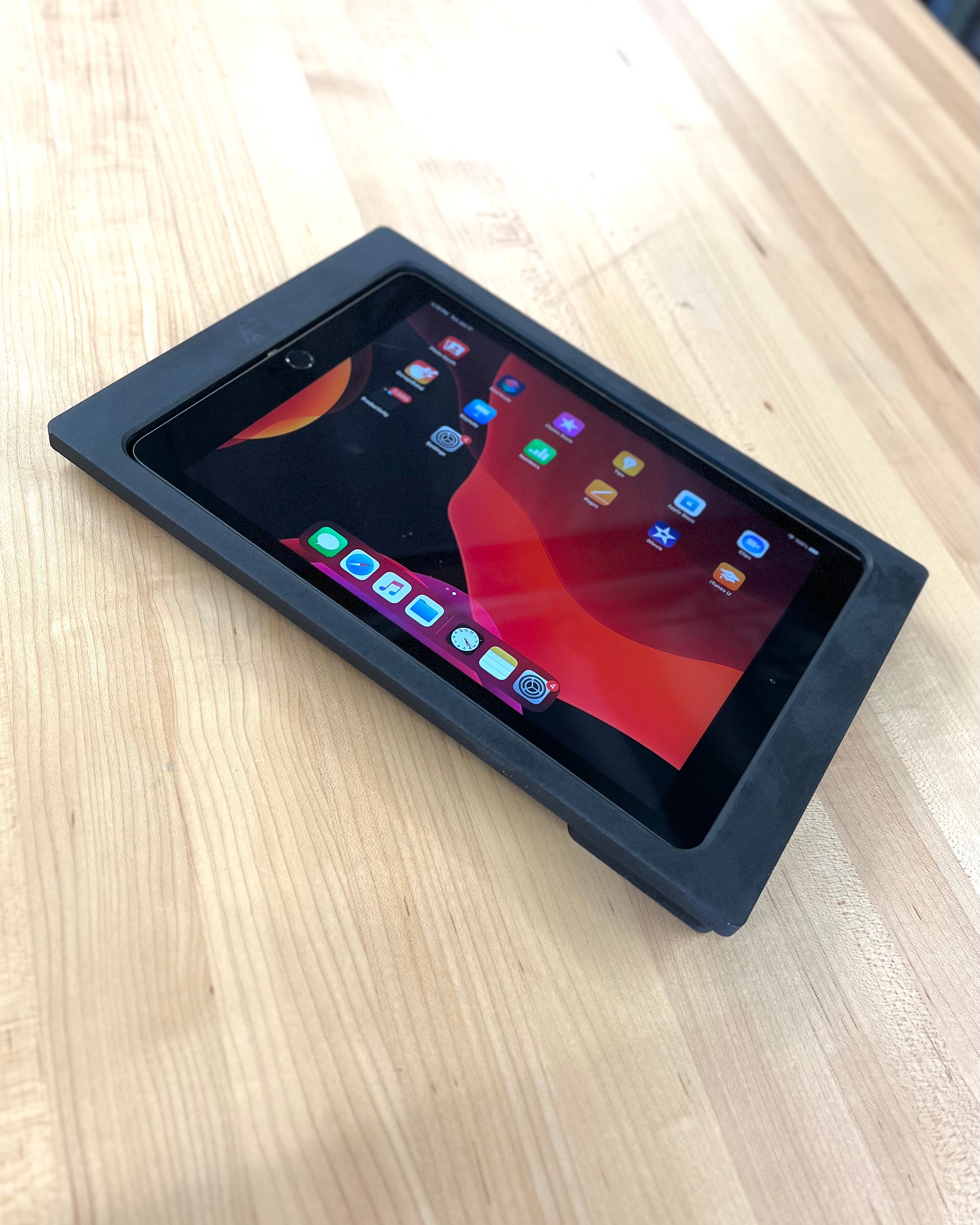 iPad, 10.2-inch, Gen 7 through 9 - SIDE SLIDER Dash Kit product image (4)