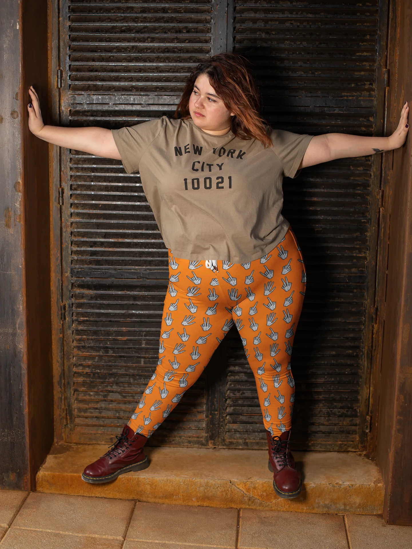 Bone Zone pattern plus size leggings product image (1)
