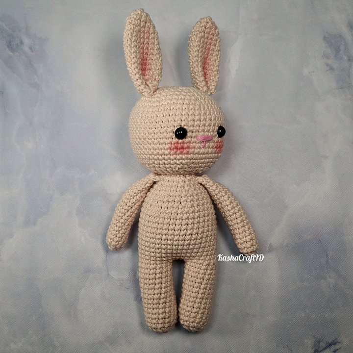 The Classic OG Bunny - Rotatable Head Amigurumi Crochet Doll Pattern product image (2)