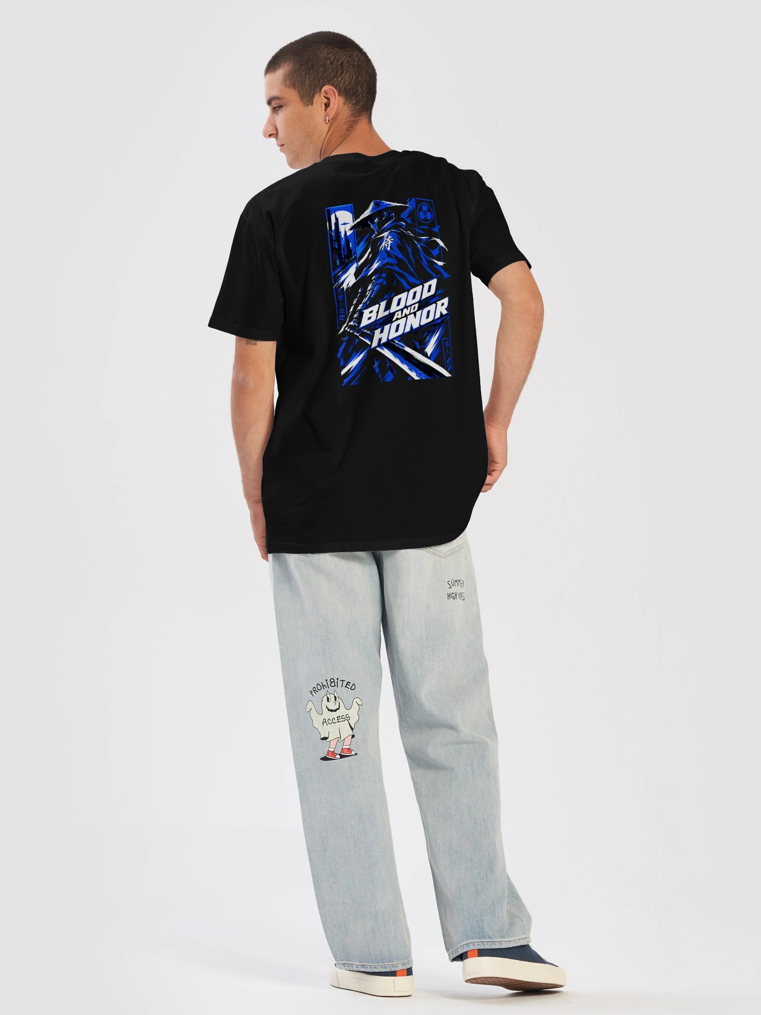Blood And Honor Cyberpunk Samurai T-Shirt | Japanese Anime Back Print Graphic Tee product image (2)
