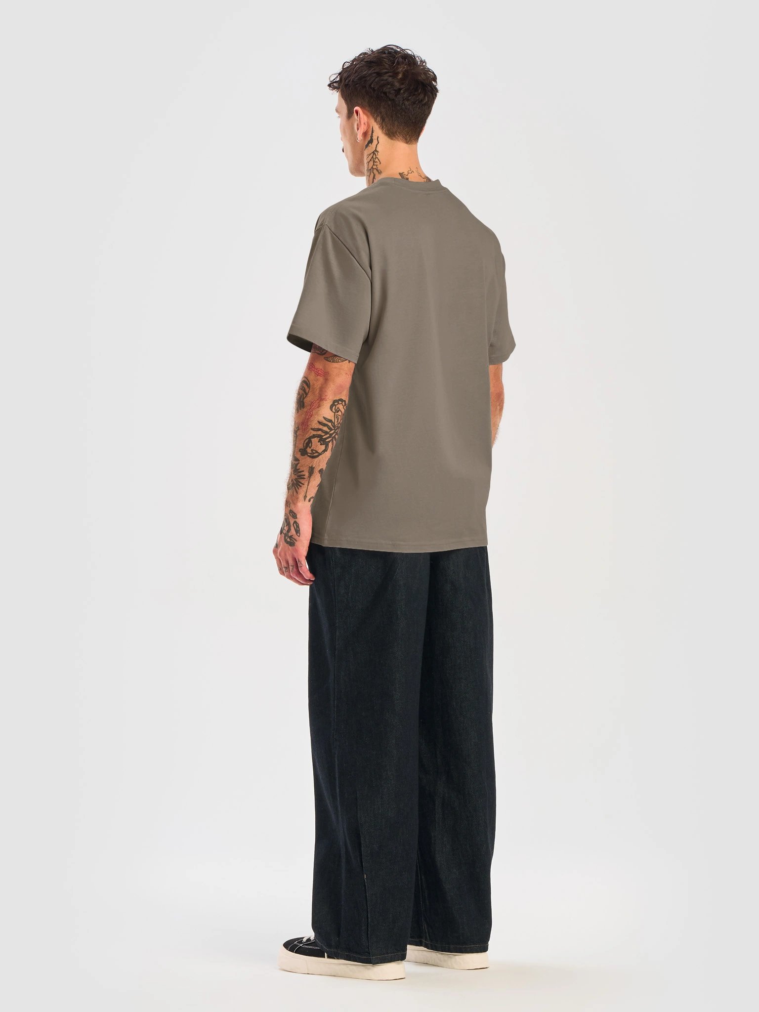 Heavyweight Boxed TEE product image (31)