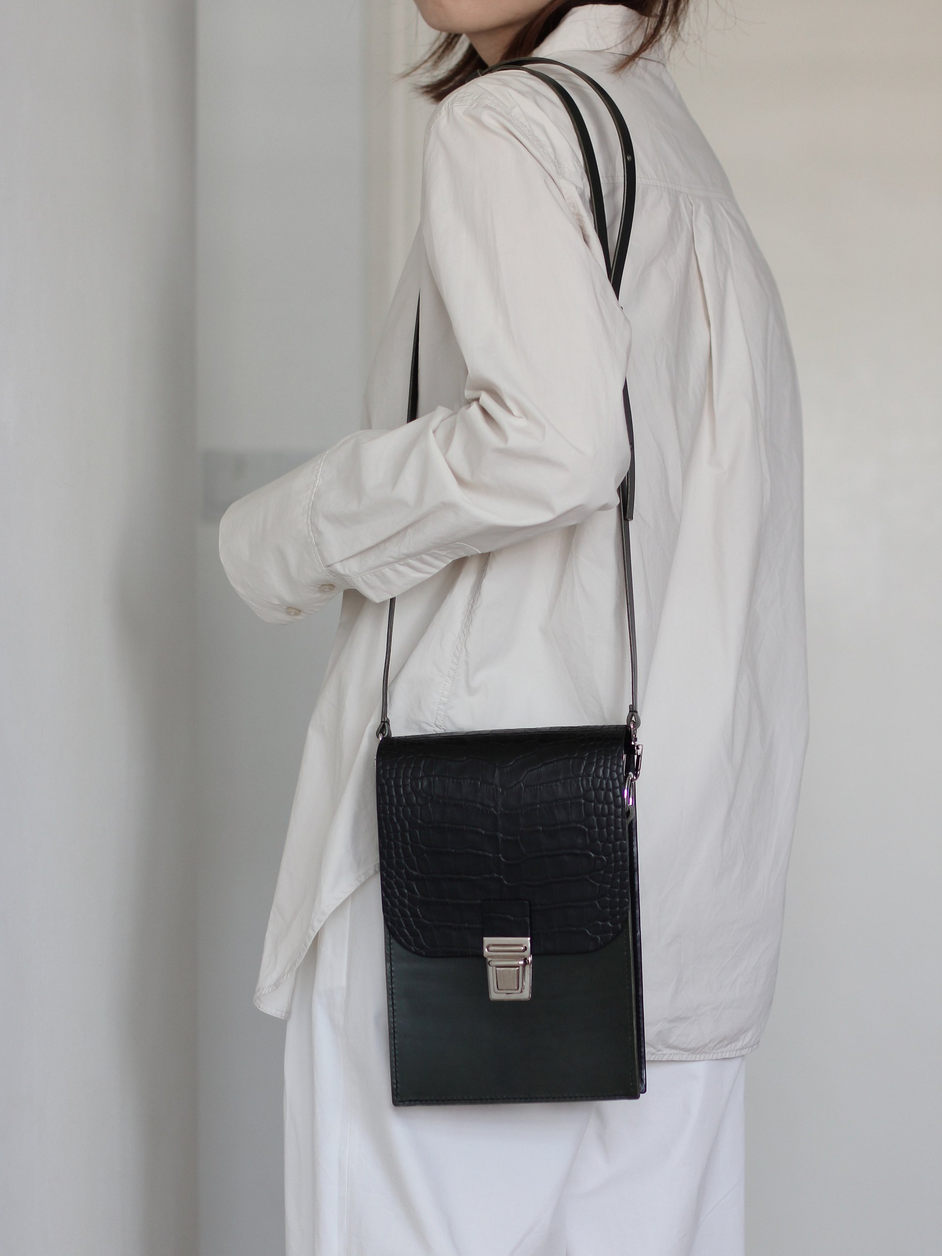 Croc Embossed Vegetable Tanned Leather Satchel product image (8)