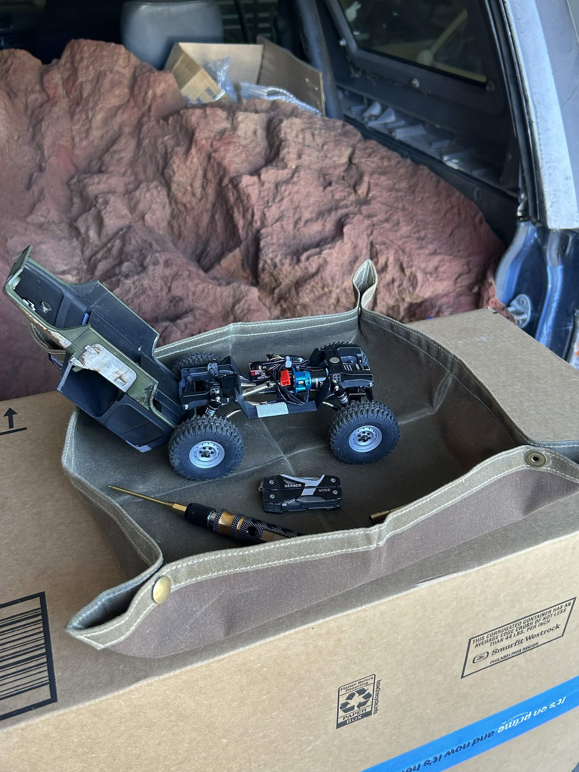 Folding Utility Tray product image (3)