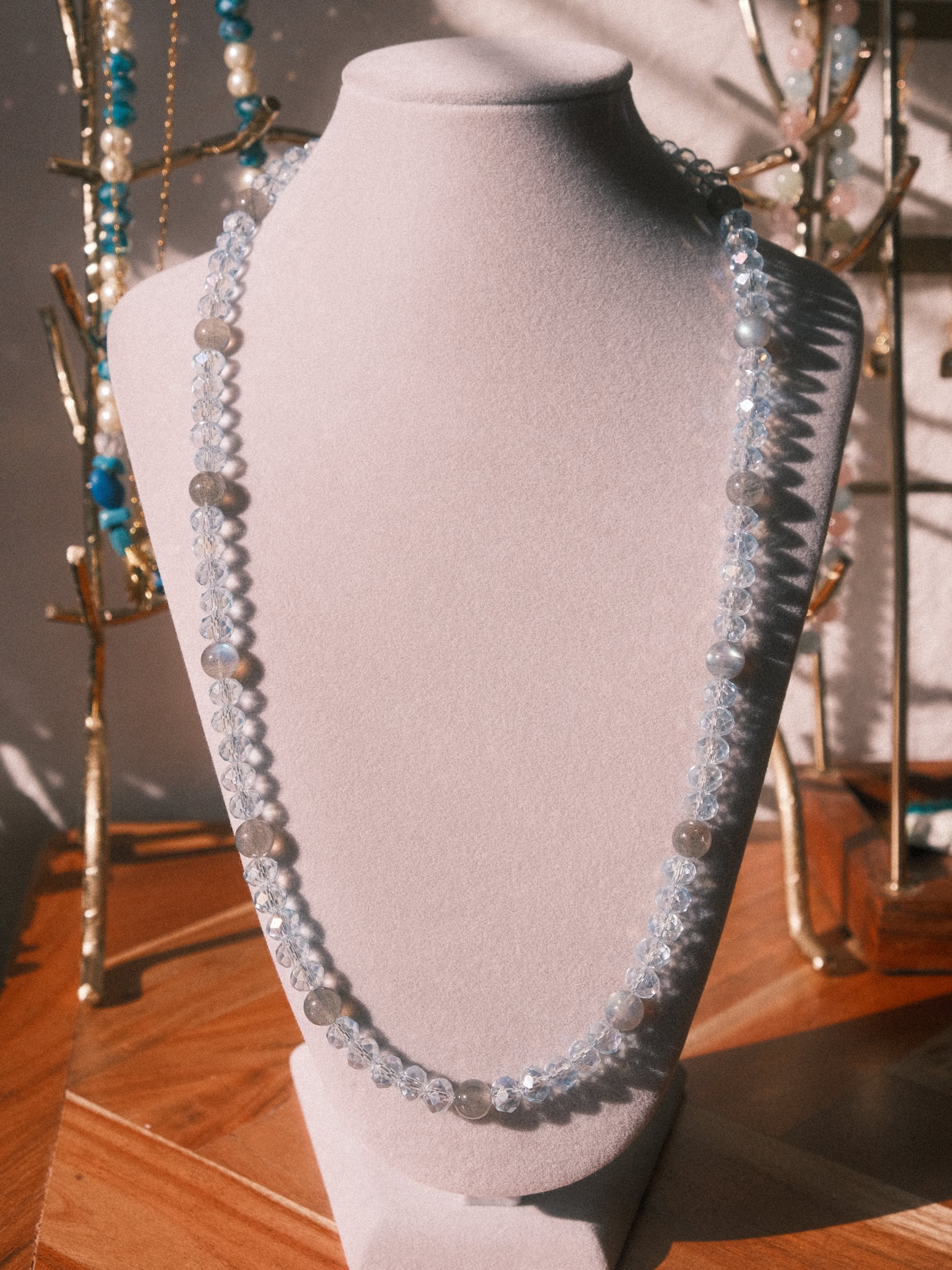Hopeful spirit - Labradorite necklace product image (3)