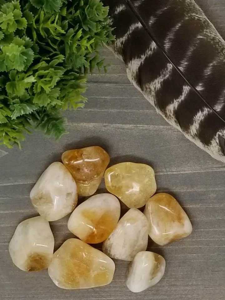Citrine Tumbled Pocket Stone – Abundance • Joy • Confidence – Healing Crystal product image (1)
