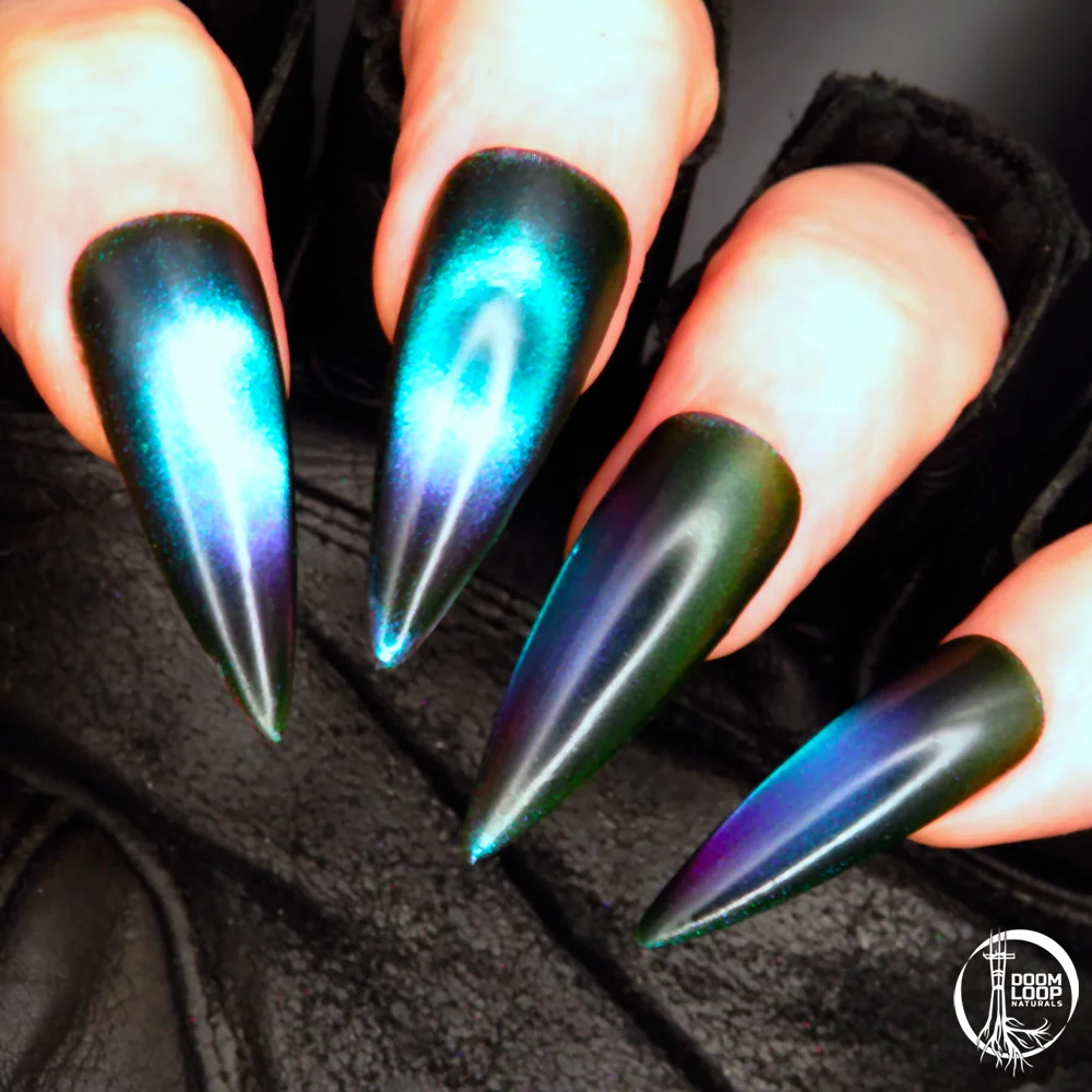POOL MOOD - Green Teal and Violet High Contrast Magnetic Nail Polish product image (8)
