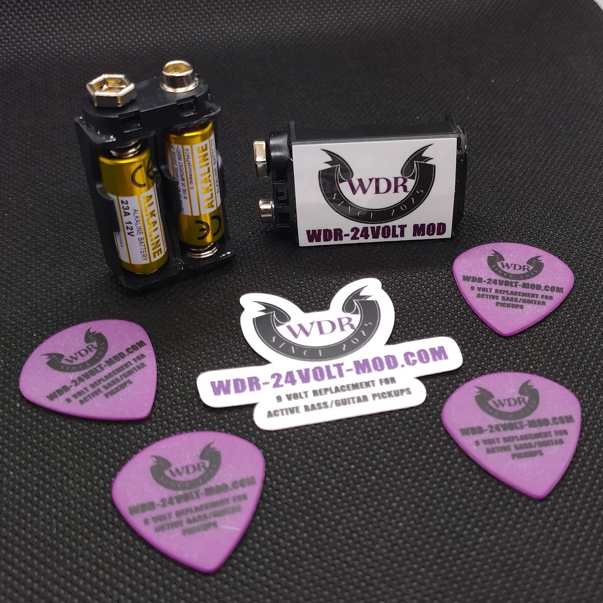 WDR-24Volt-Mod Active Guitar/Bass Booster "Slim" (Guitar Pick & Sticker Bundle) product image (1)