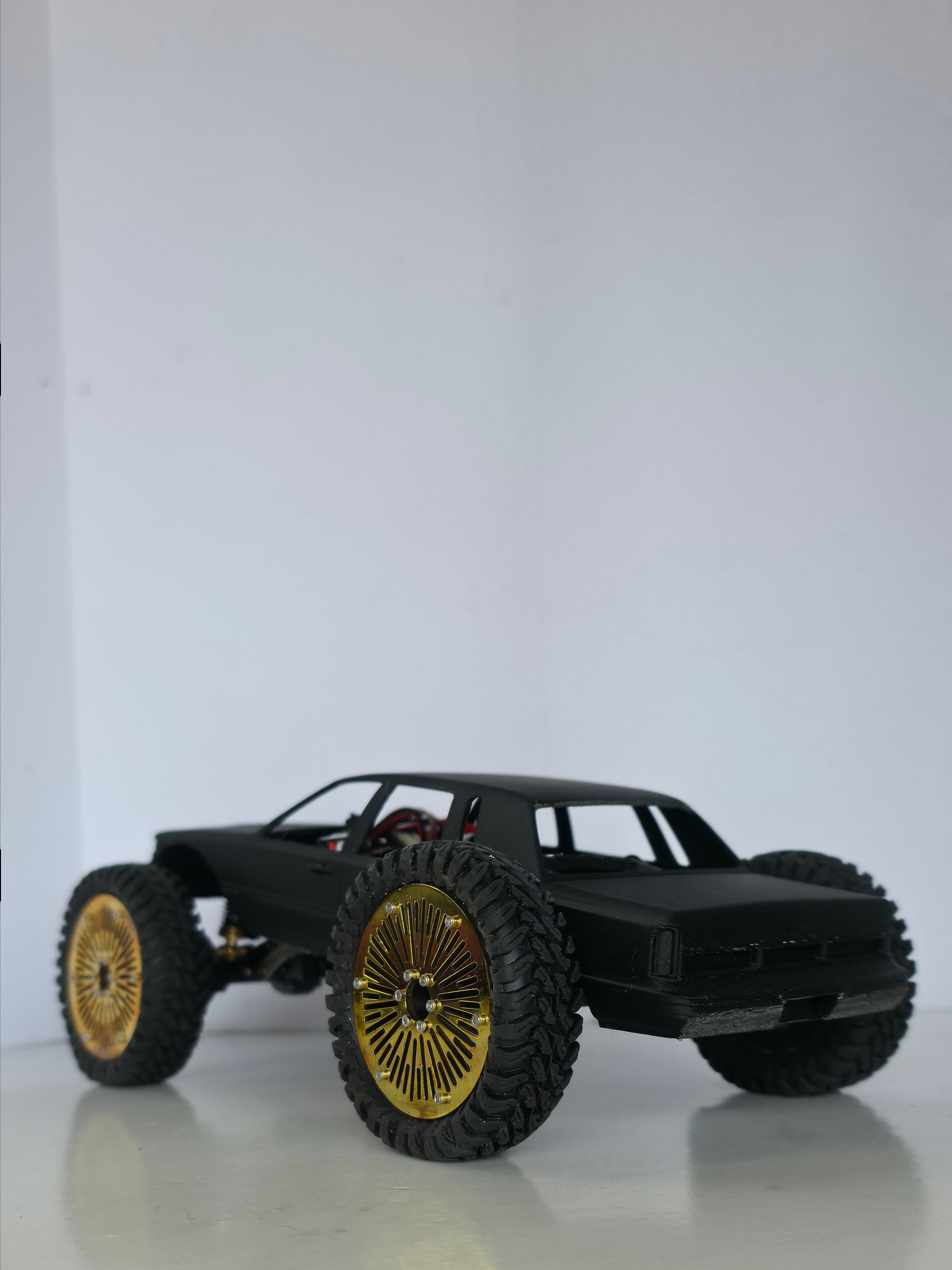 97 towncar product image (1)