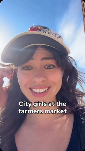 Can’t afford Ariana tickets but I met a farmer IRL and my carrots had a leaf mohawk