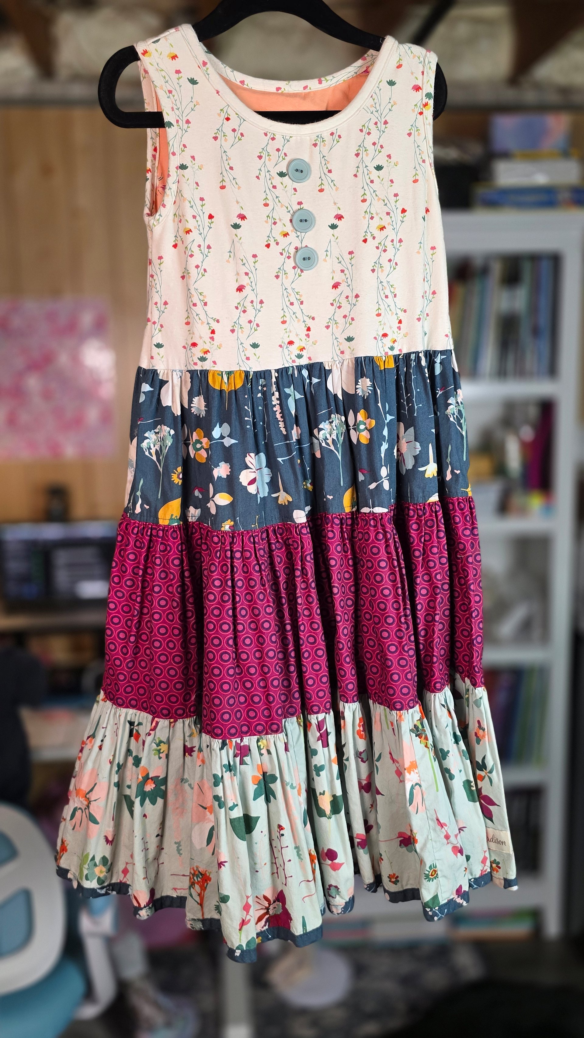 NELLY MADISON CLOTHING CO - Size 7/8 - GENTLY USED - Fall Flowers dress product image (1)